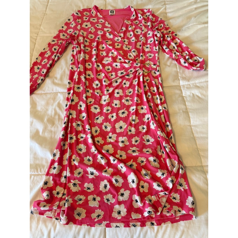 Anne Klein Pink Floral Faux Wrap Dress Long Sleeve Gold Ring Detail Knee Length